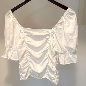 glam boutique white crop top | size small